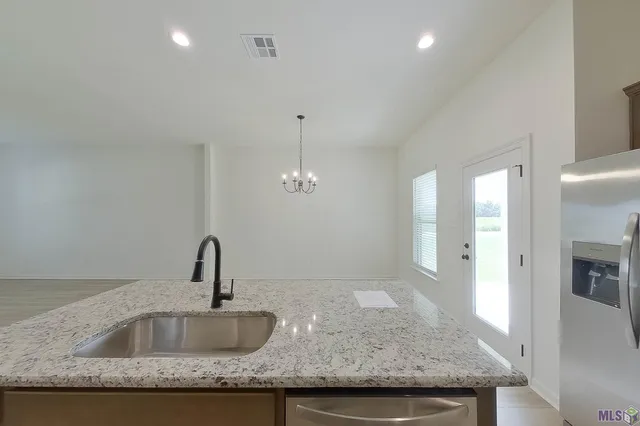 $1,805 | 101 Acoustic Lane, Carencro, LA 70520