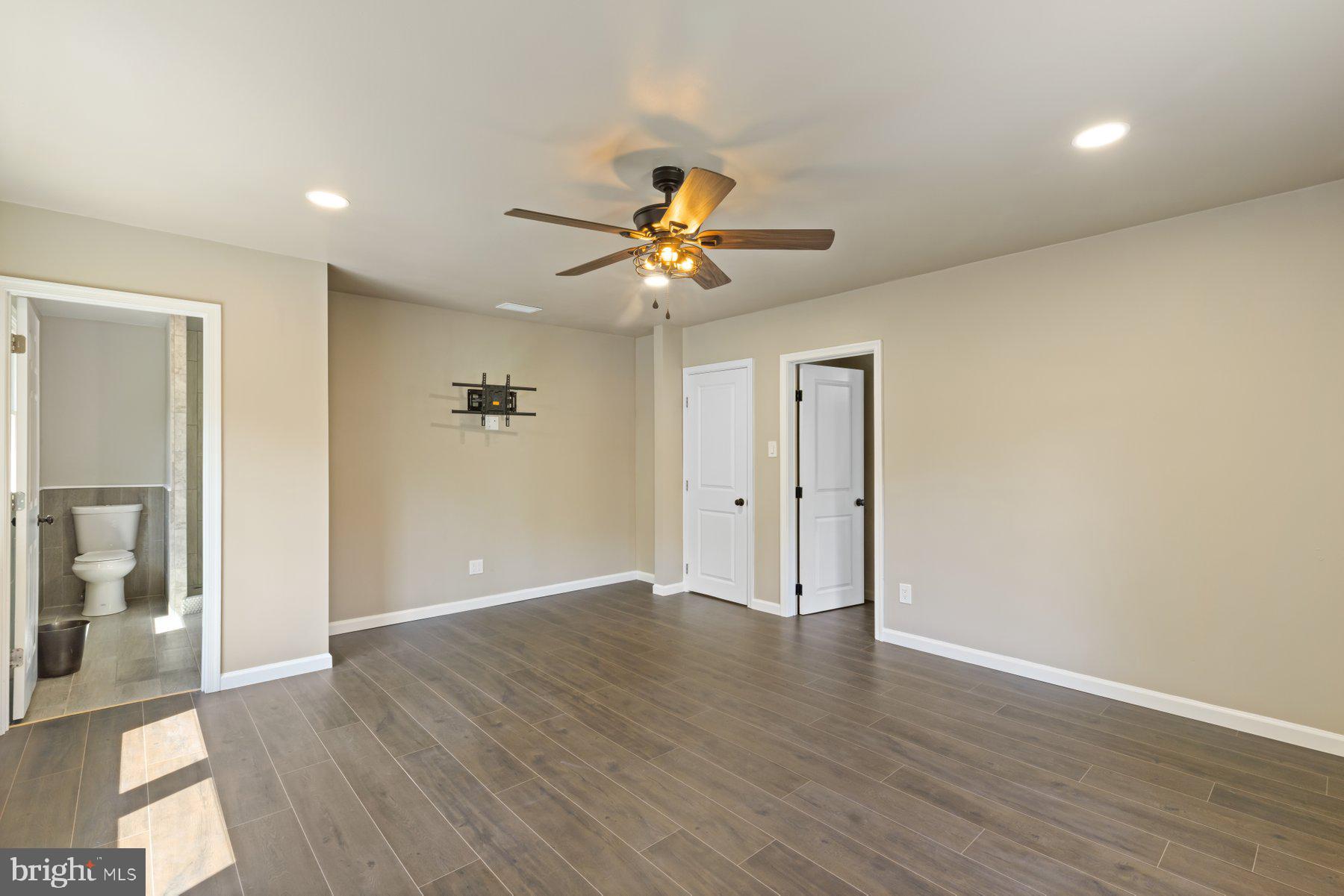 13033 Bottom Road Hydes, MD 21082 - Photo 20 of 45 a view of an empty room with a window