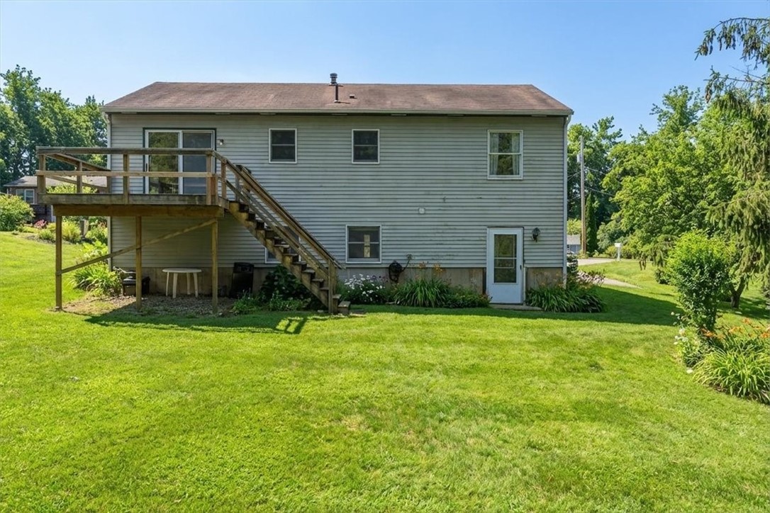 7 Brookview Court Westerly, RI 02891 - Photo 30 of 40