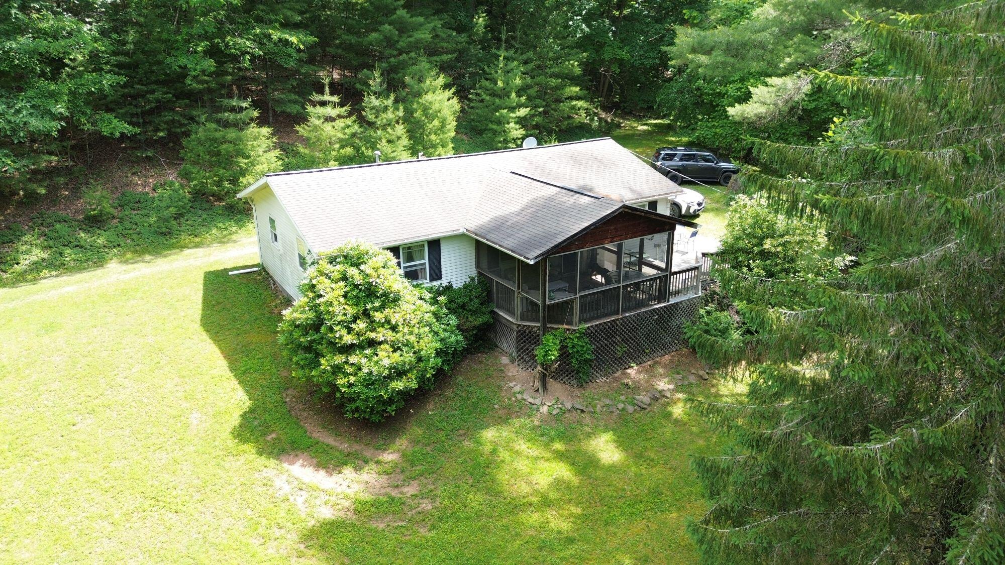 4262 Steven Hole Road Buckeye, WV 24924 - Photo 1 of 48 Gallery Image 1