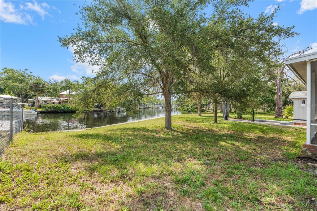 5822 River Road New Port Richey, FL 34652 - Photo 6 of 68