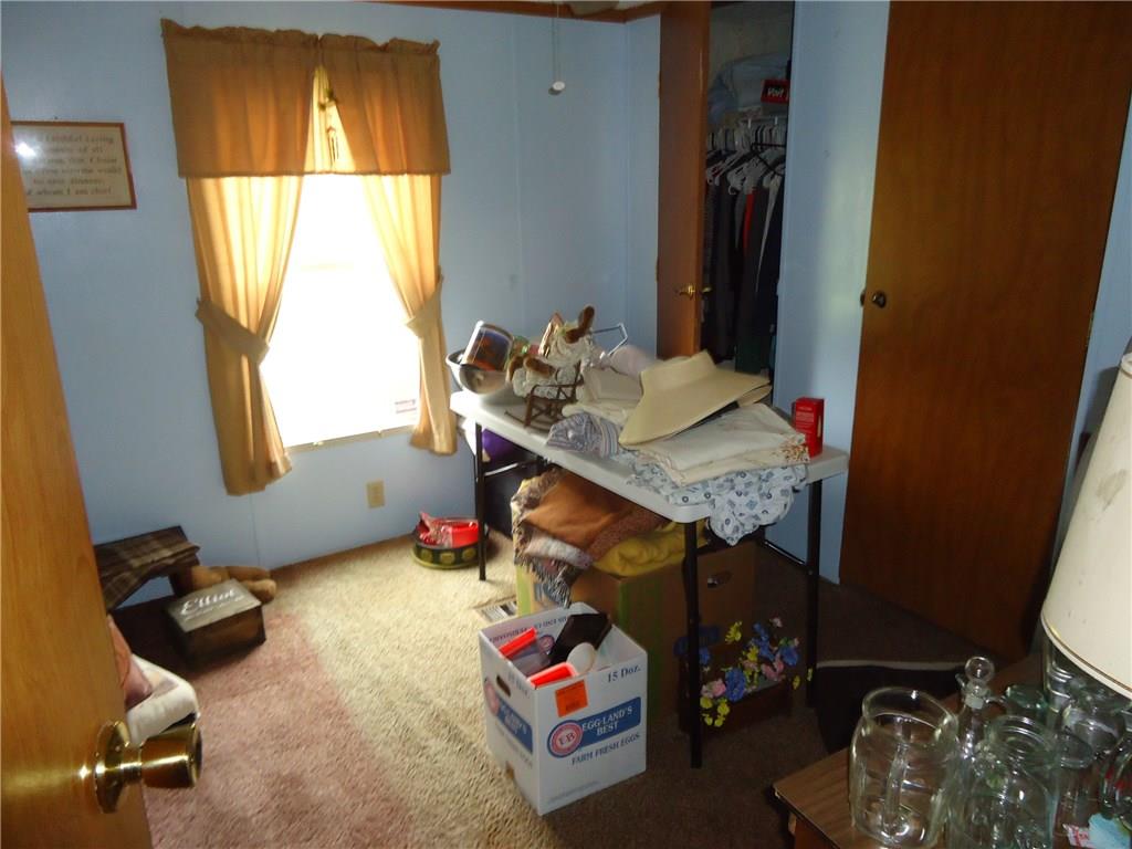411 Sugar Run Road Waynesburg, PA 15370 - Photo 11 of 13 Gallery Image 11