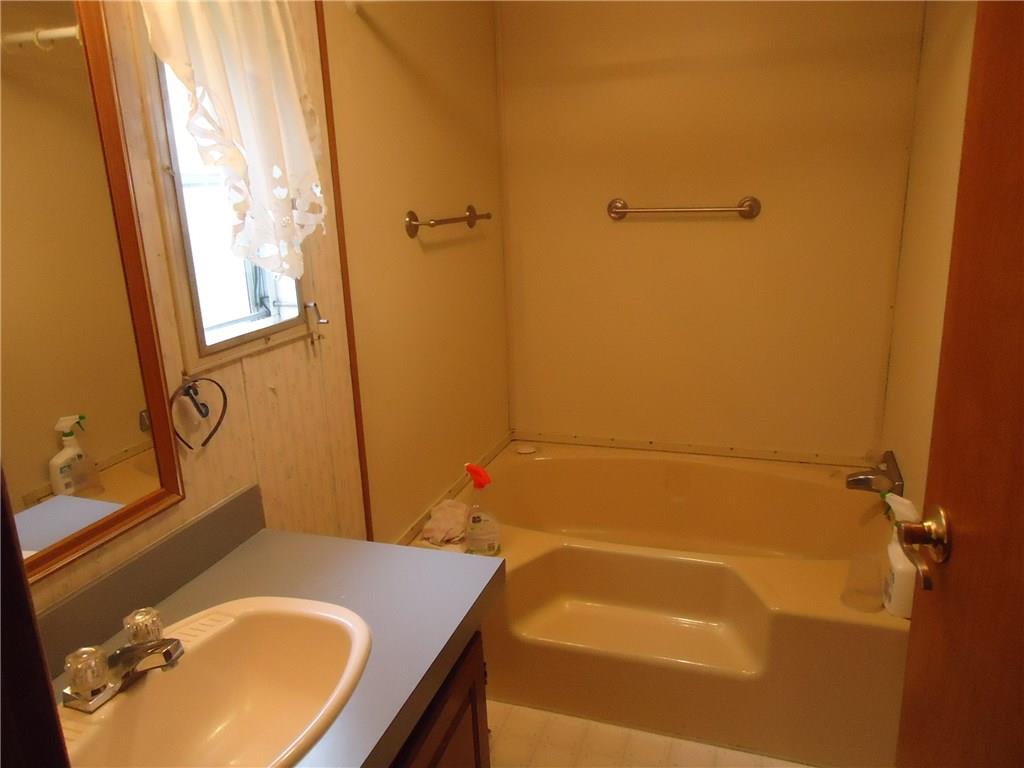 411 Sugar Run Road Waynesburg, PA 15370 - Photo 13 of 13 Gallery Image 13