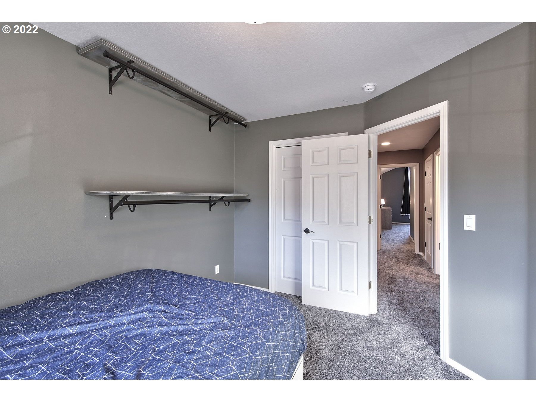 22016 Southwest Grahams Ferry Road, Unit B Tualatin, OR 97062 - Photo 29 of 32 Gallery Image 29