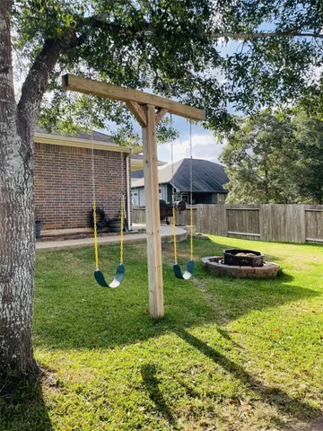 $315,000 | 30565 Pleasant Oaks Drive, Magnolia, TX 77355