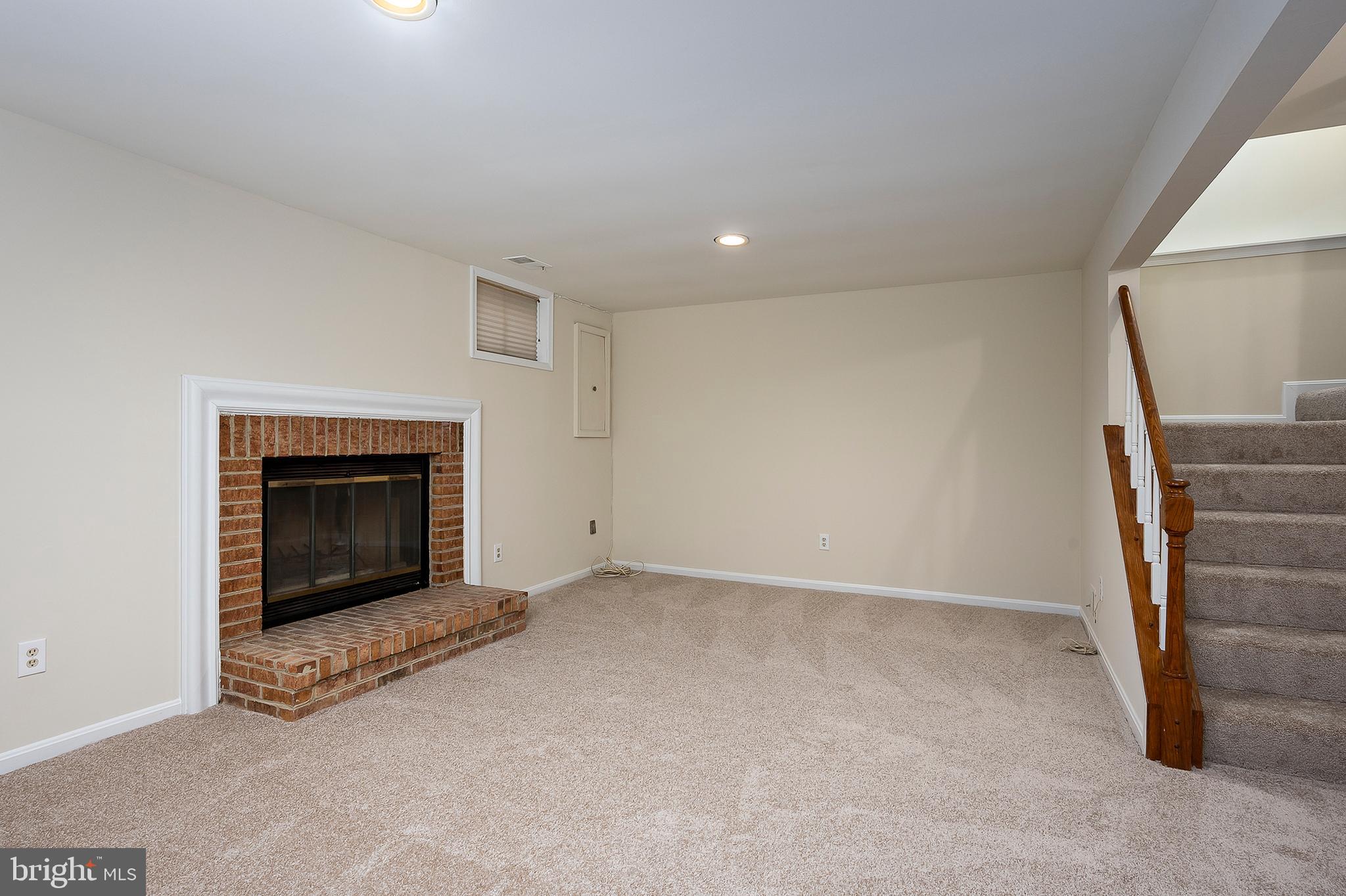 12719 Turquoise Terrace Silver Spring, MD 20904 - Photo 23 of 31 Family Room Entrance