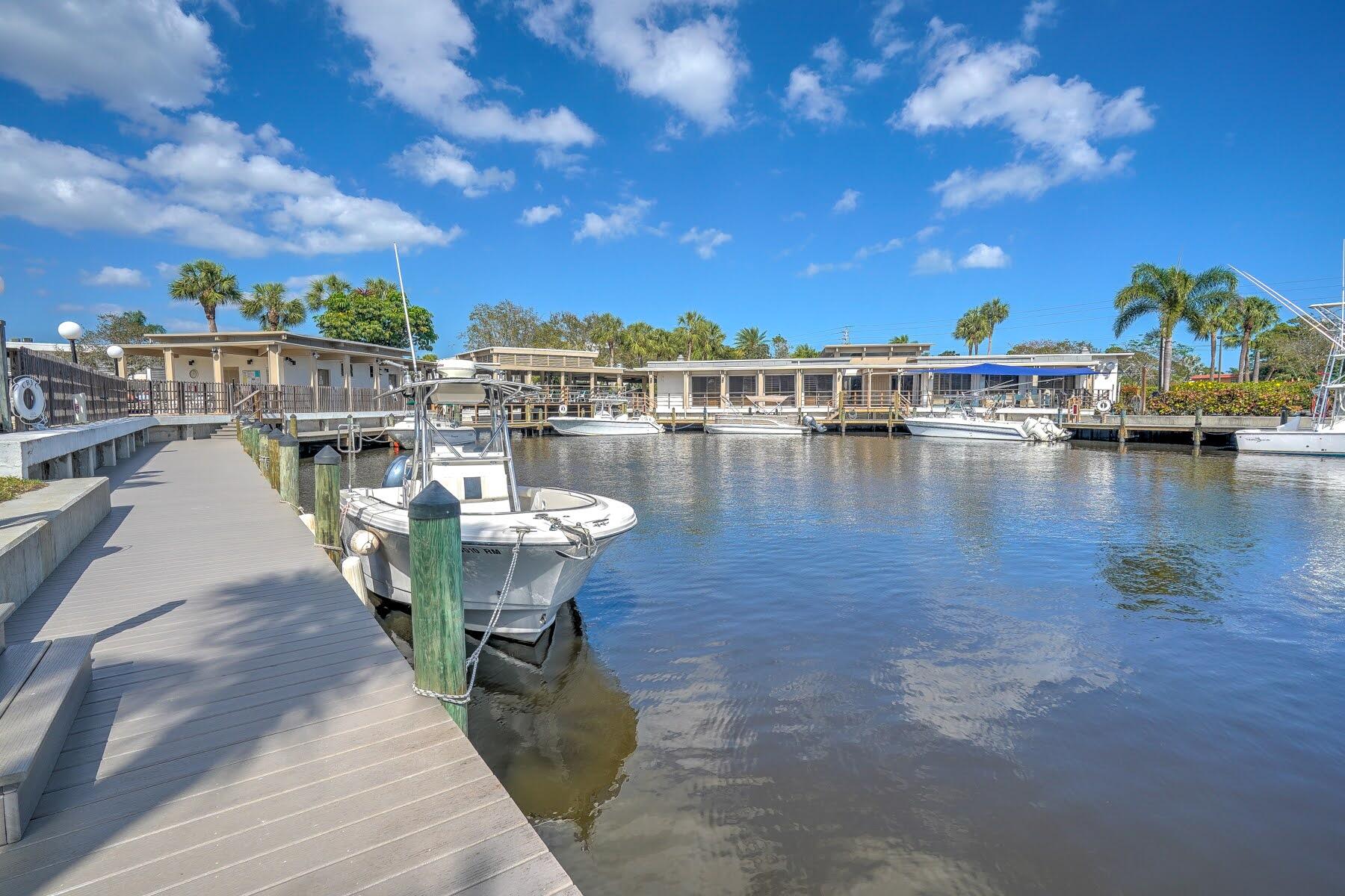 1950 Southwest Palm City Road, Unit 11301 Stuart, FL 34994 - Photo 30 of 57 Dock/Marina