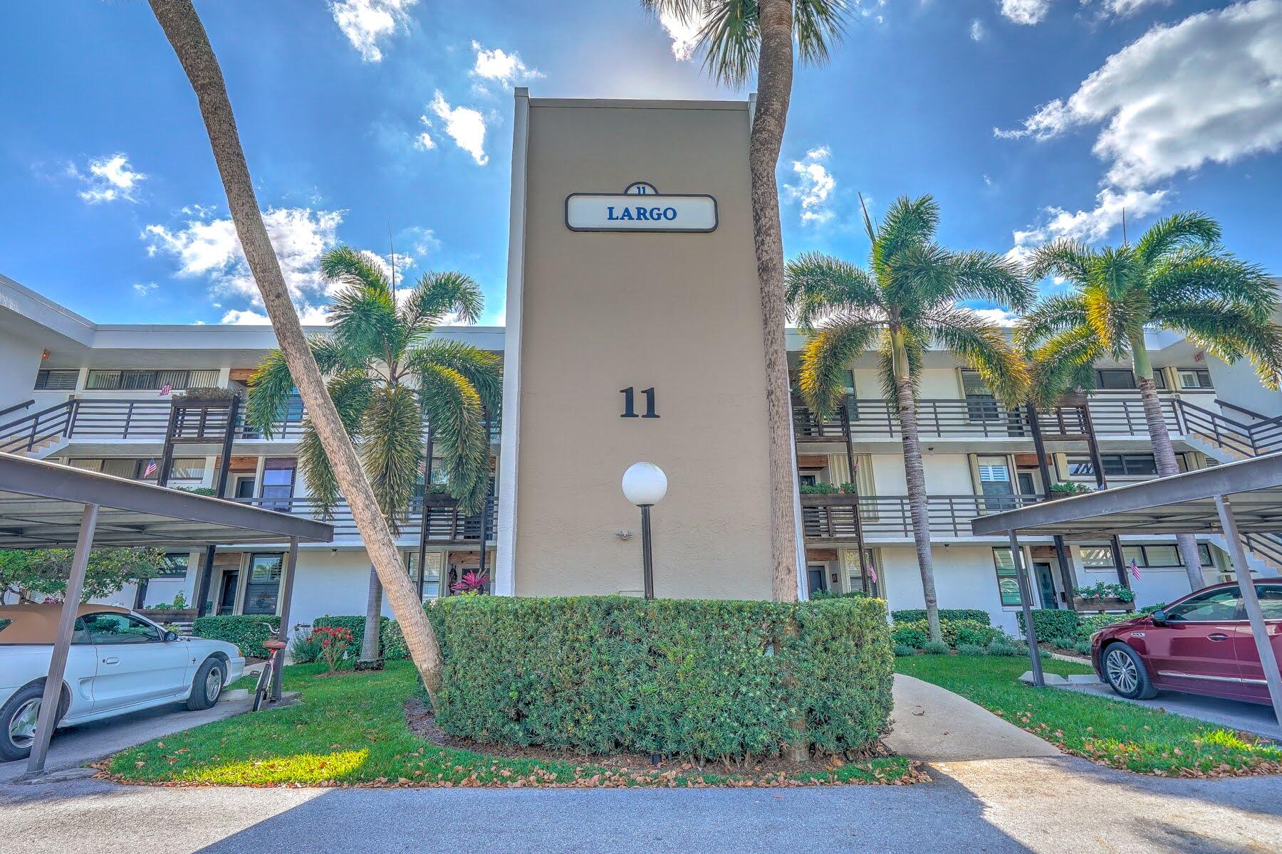1950 Southwest Palm City Road, Unit 11301 Stuart, FL 34994 - Photo 5 of 57 Exterior Front