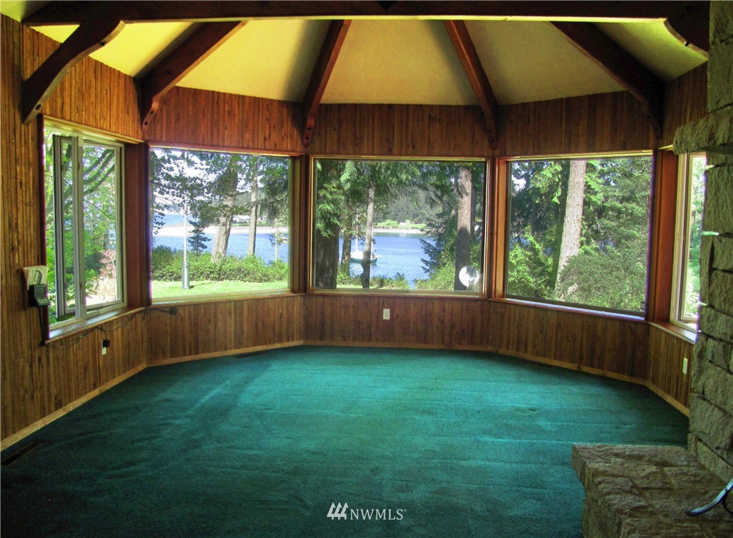 1261 Griffith Point Road Nordland, WA 98358 - Photo 5 of 25