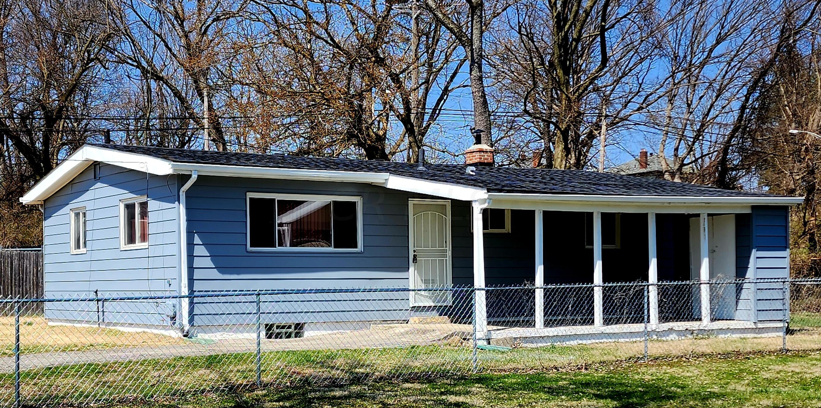 2218 Ridgeway Avenue Columbus, OH 43219 - Photo 1 of 31 20230330_135814