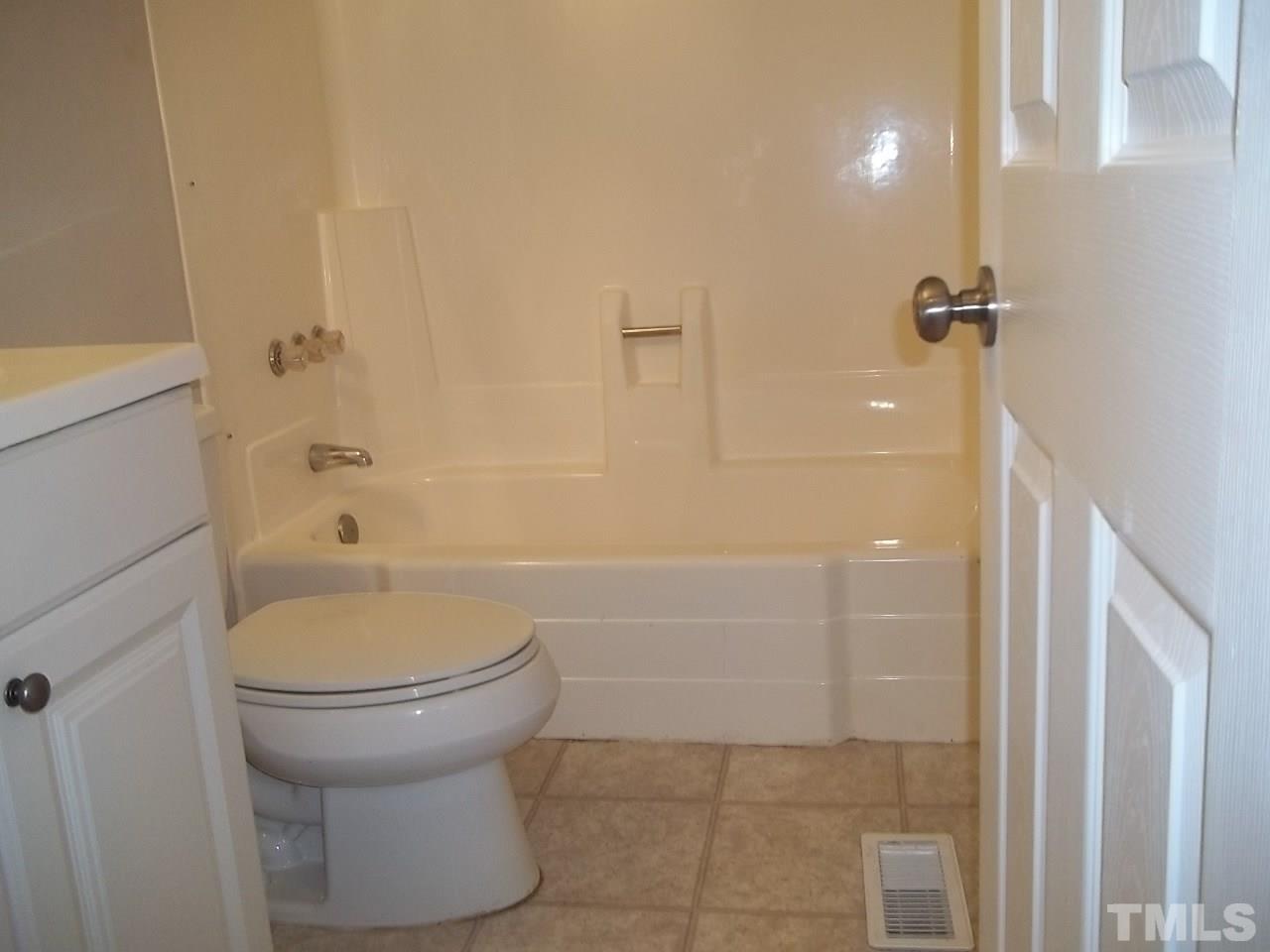 601 Dylan Court Raleigh, NC 27606 - Photo 7 of 7
