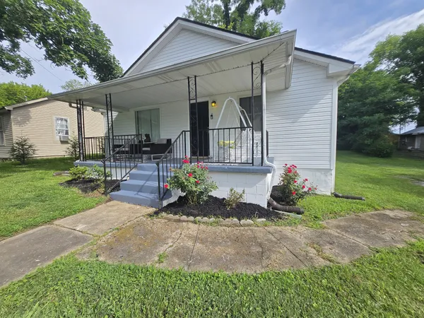 $1,300 | 1133 Main Street, Clarksville, TN 37040