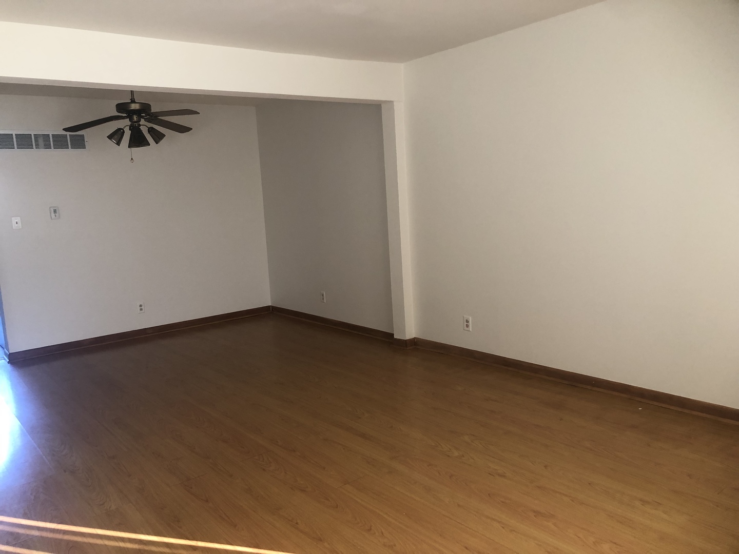 421 Providence Court Bolingbrook, IL 60440 - Photo 10 of 24 an empty room with a empty space and a window