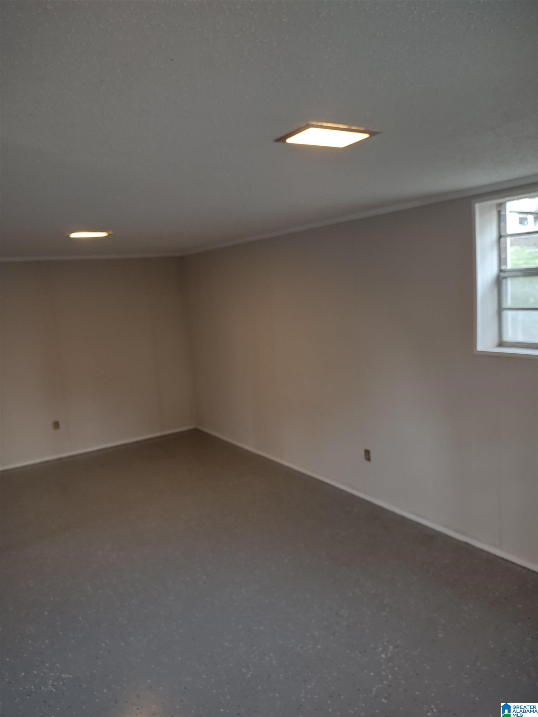1419 Pelham Street Anniston, AL 36201 - Photo 37 of 67