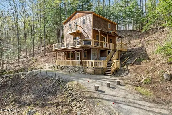 $299,999 | 1487 River Road, Thurman, NY 12885