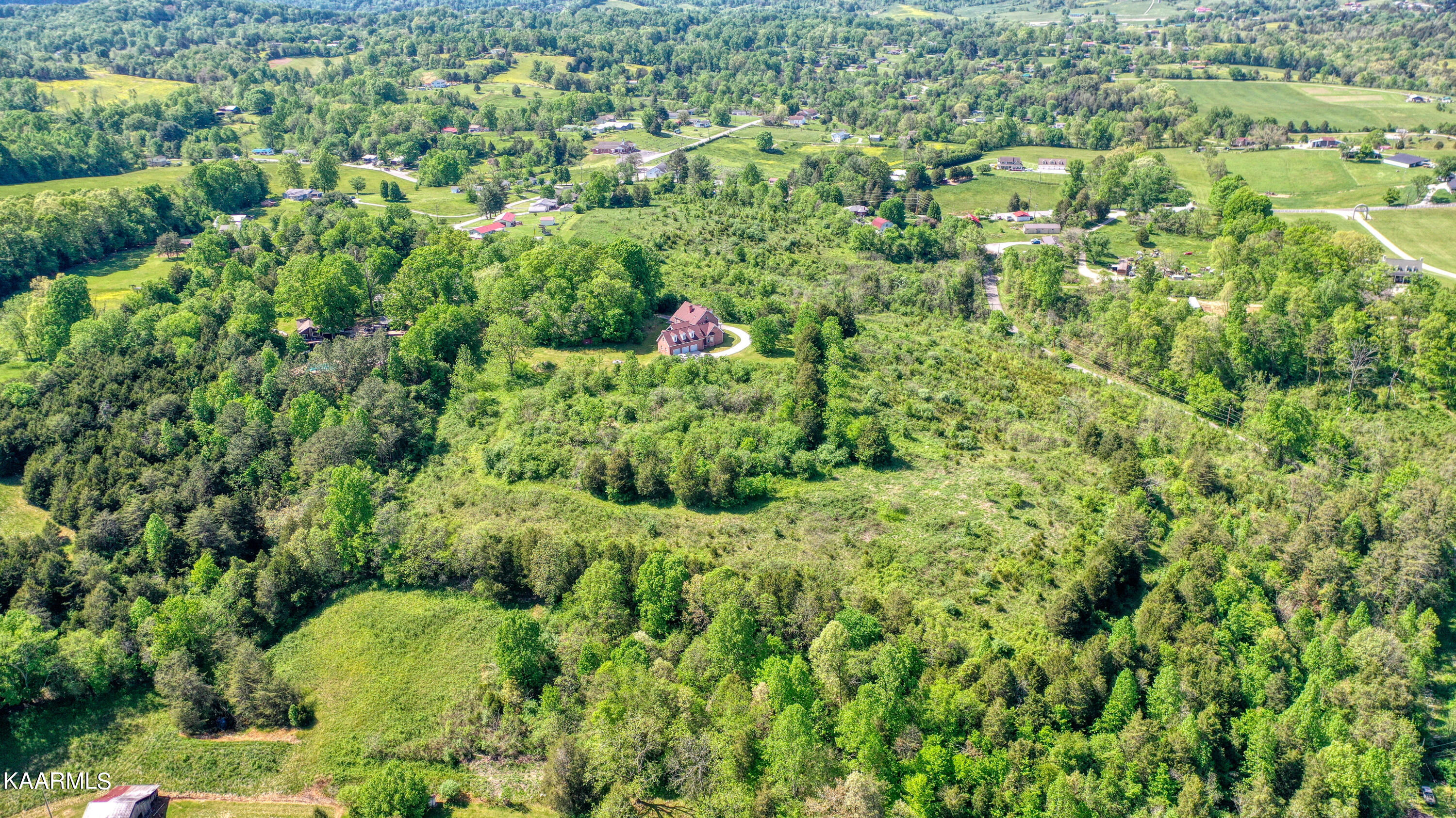 1064 Davis Chapel Road La Follette, TN 37766 - Photo 52 of 53 1064 Davis Chapel Rd 17