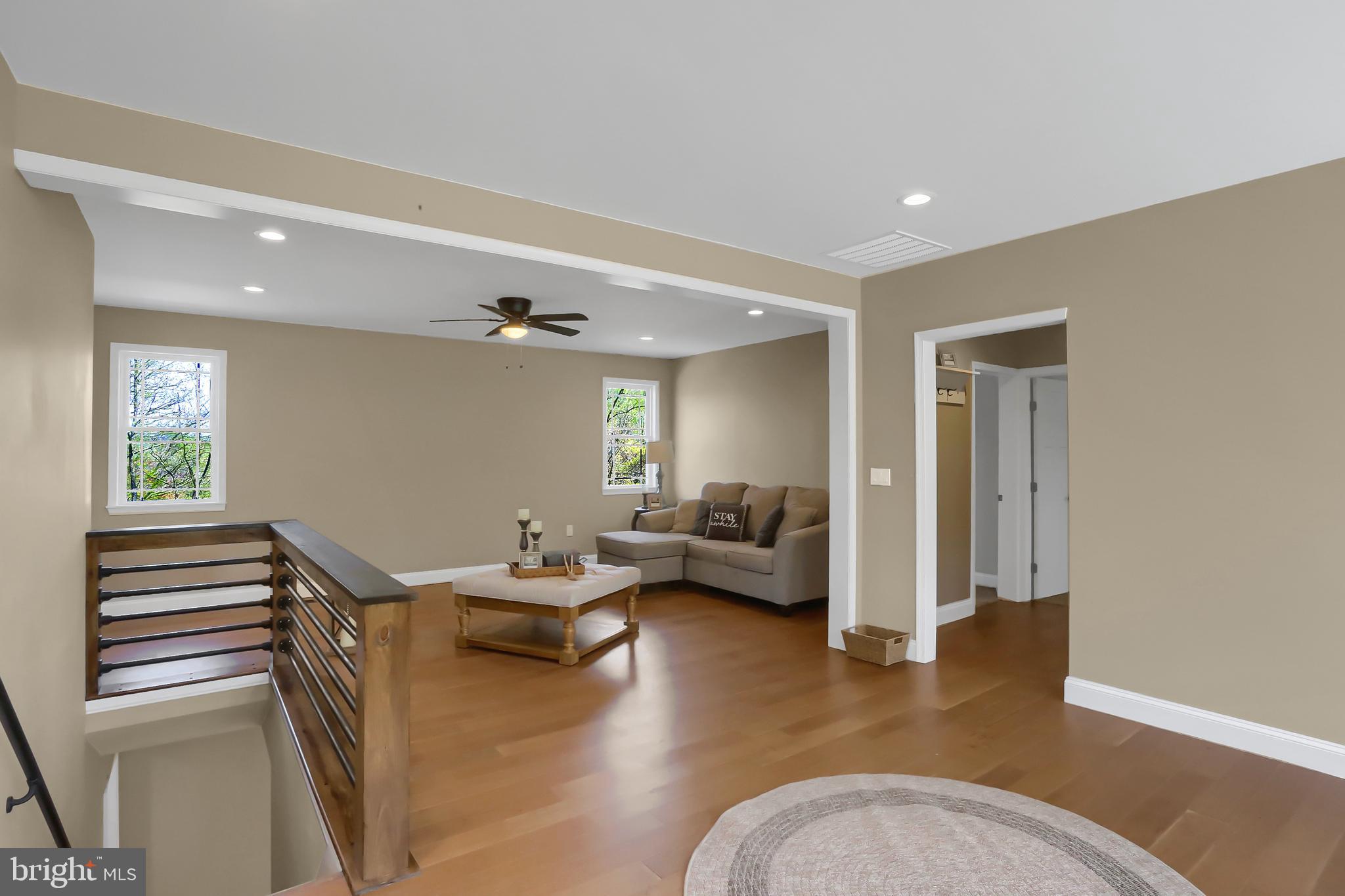 35 Skyview Road Delta, PA 17314 - Photo 4 of 58 First Floor Family Room