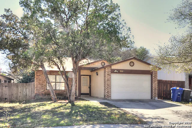 $1,695 | 7318 Corian Park Drive, San Antonio, TX 78249