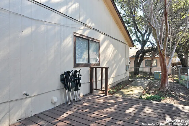 $1,695 | 7318 Corian Park Drive, San Antonio, TX 78249