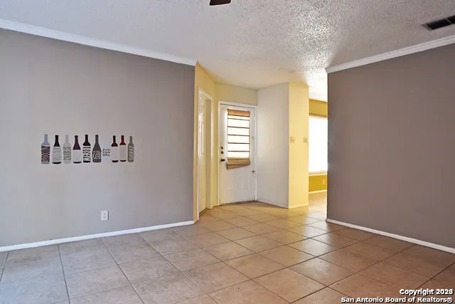 $1,695 | 7318 Corian Park Drive, San Antonio, TX 78249