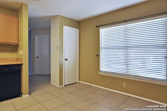 $1,695 | 7318 Corian Park Drive, San Antonio, TX 78249