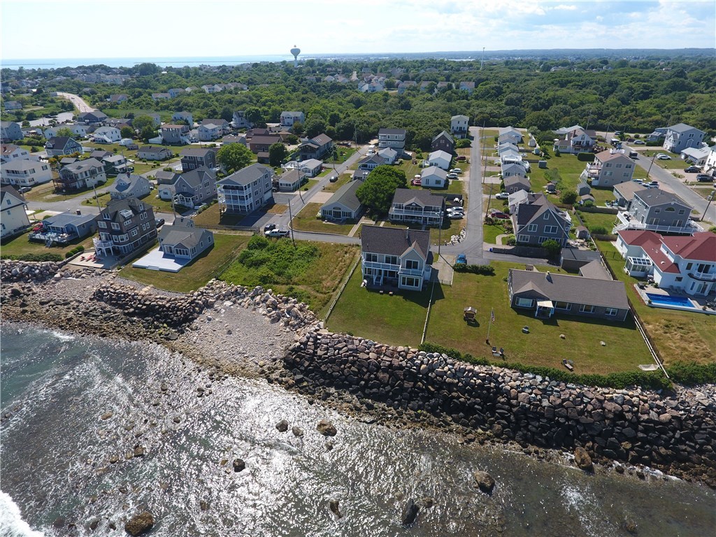 32 Pocono Road Narragansett, RI 02882 - Photo 14 of 40 Gallery Image 14