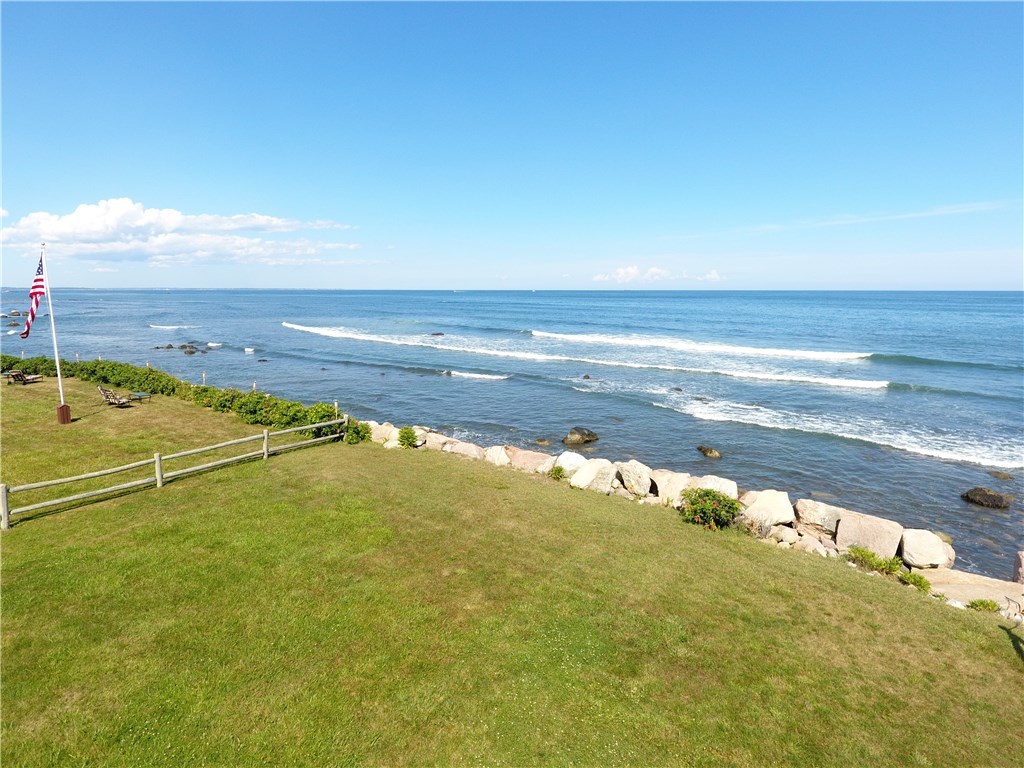 32 Pocono Road Narragansett, RI 02882 - Photo 16 of 40 Gallery Image 16