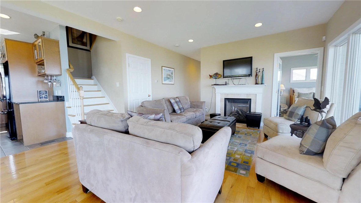32 Pocono Road Narragansett, RI 02882 - Photo 24 of 40 Gallery Image 24