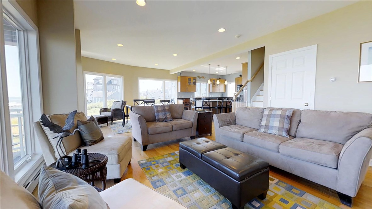32 Pocono Road Narragansett, RI 02882 - Photo 31 of 40 Gallery Image 31
