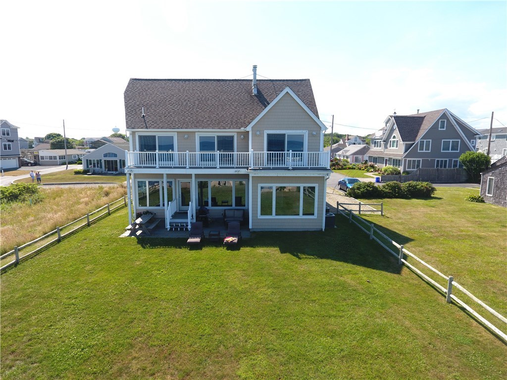 32 Pocono Road Narragansett, RI 02882 - Photo 8 of 40 Gallery Image 8