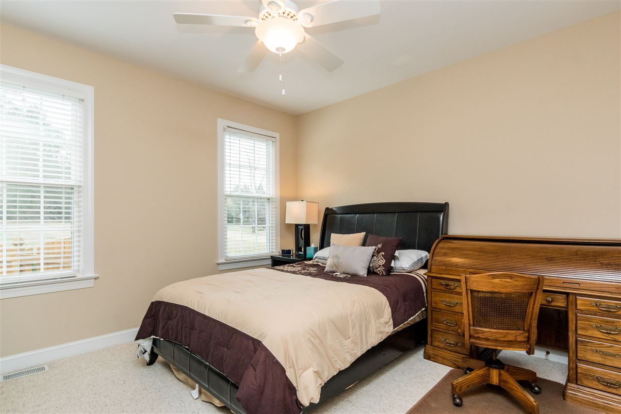 107 Austin Pond Road Clayton, NC 27520 - Photo 17 of 24 Rear bedroom