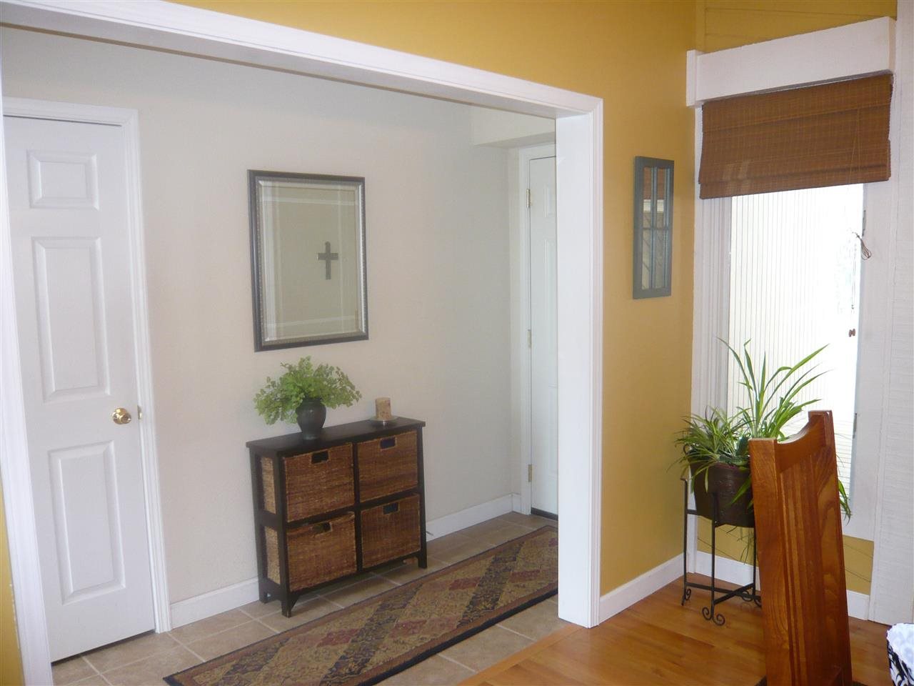 25452 Grant Road South Bend, IN 46619 - Photo 18 of 30 Gallery Image 18