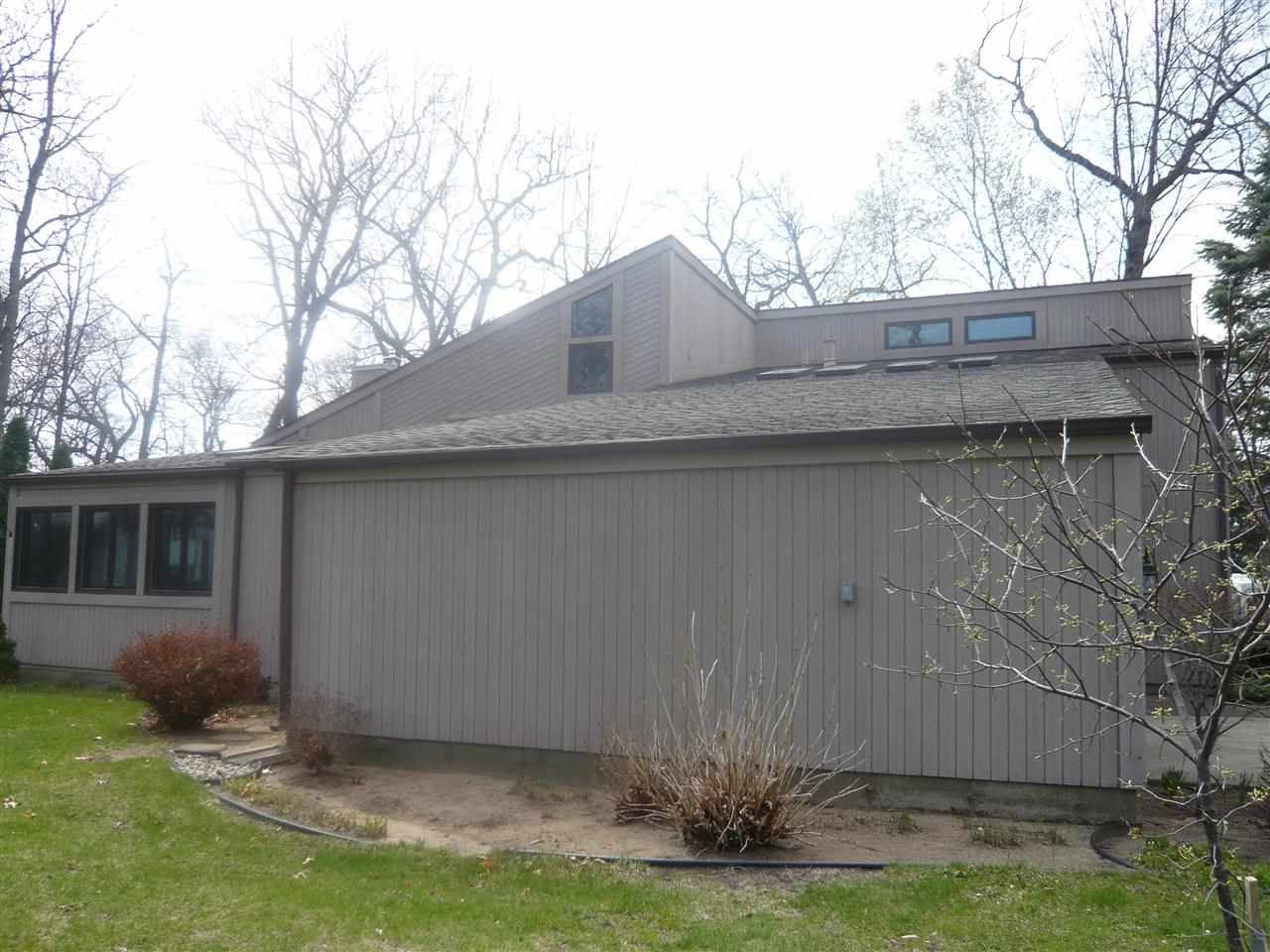 25452 Grant Road South Bend, IN 46619 - Photo 28 of 30 Gallery Image 28