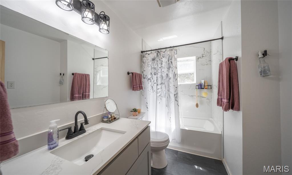 22780 Ranger Drive Lebanon, MO 65536 - Photo 17 of 24