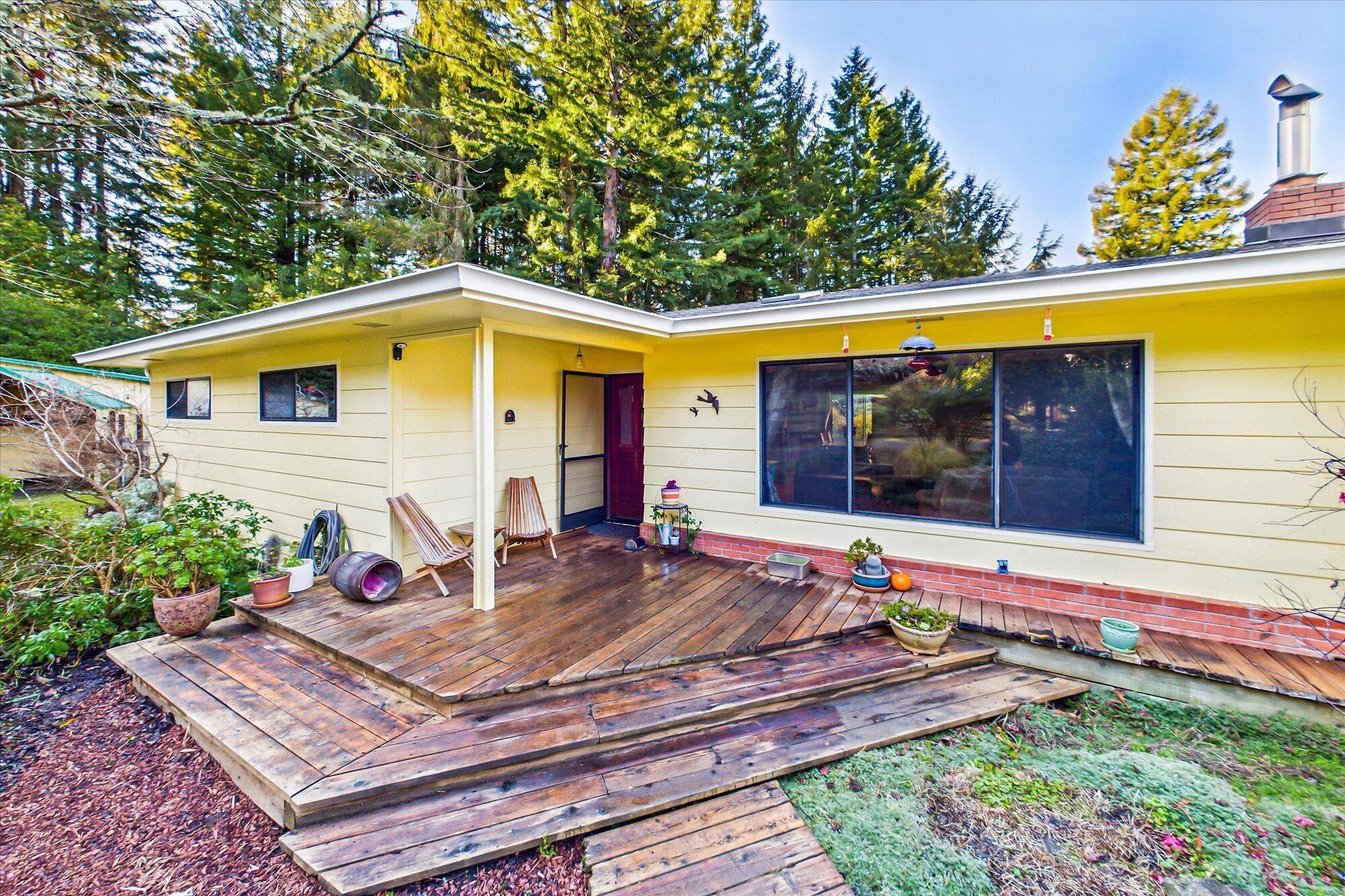 2099 Fickle Hill Road Arcata, CA 95521 - Photo 5 of 53