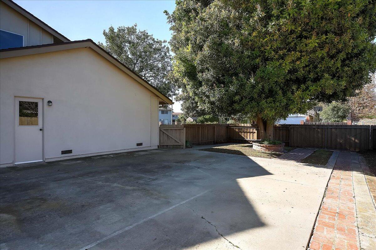604 Dara Road Goleta, CA 93117 - Photo 43 of 48 23-023