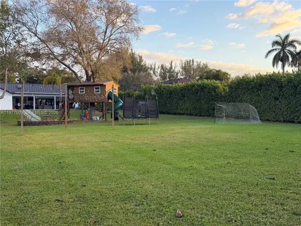 $15,000 | 11300 Northwest 5th Street, Plantation, FL 33325