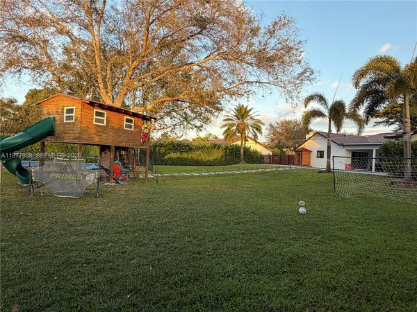 $15,000 | 11300 Northwest 5th Street, Plantation, FL 33325