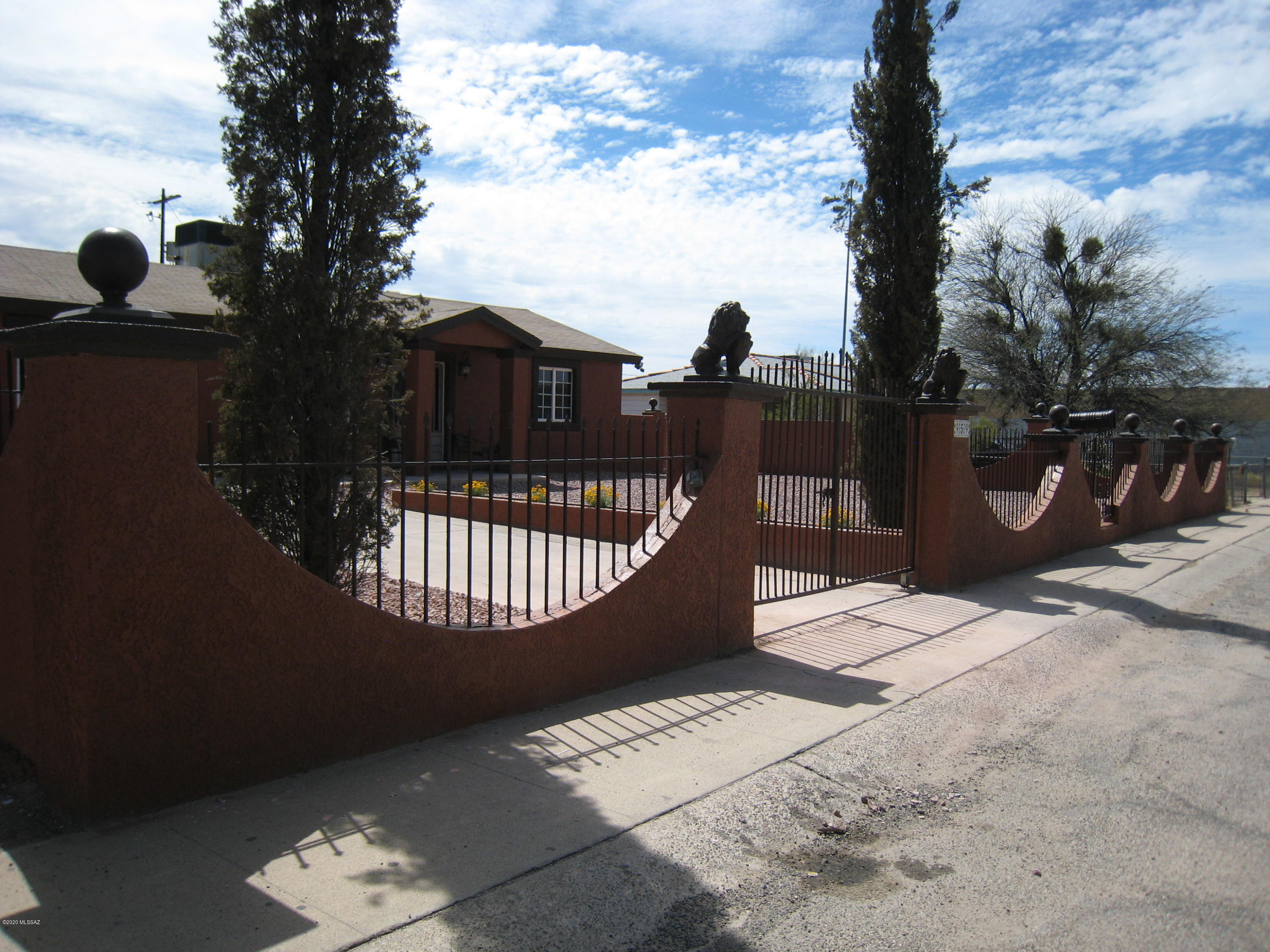 959 West Santa Rosa Street Tucson, AZ 85706 - Photo 4 of 50 Gallery Image 4