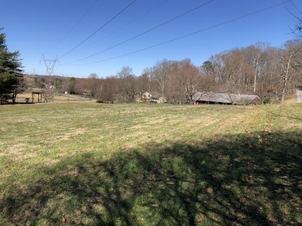 4411 Lee Road Northwest Knoxville, TN 37921 - Photo 3 of 10 03-60466a4d110bd