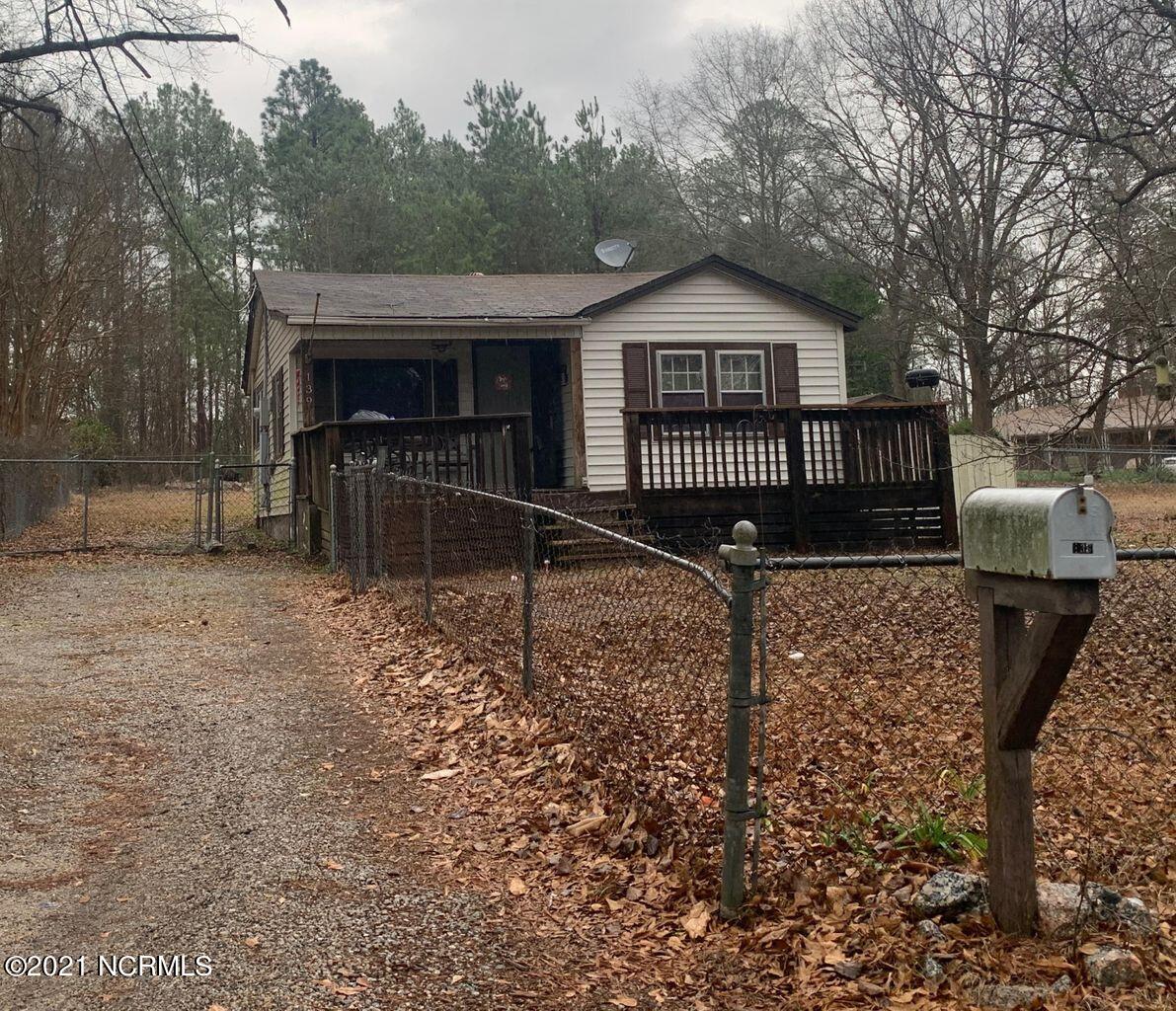 139 Chestnut Lane Rockingham, NC 28379 - Photo 1 of 12 139 Chestnut Ln