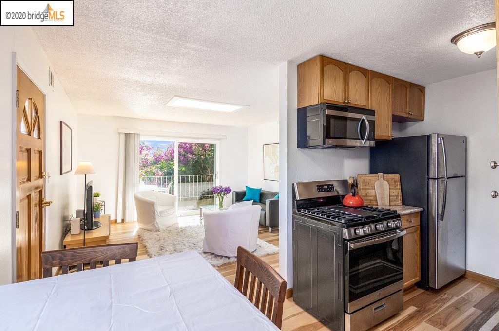 968 45th Street Oakland, CA 94608 - Photo 13 of 24