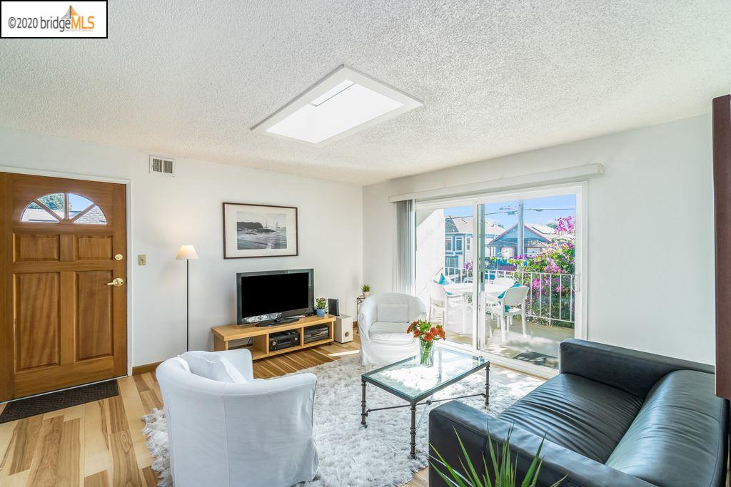 968 45th Street Oakland, CA 94608 - Photo 8 of 24