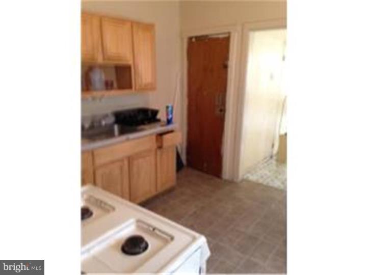 3248 Rorer Street Philadelphia, PA 19134 - Photo 3 of 5 Kitchen