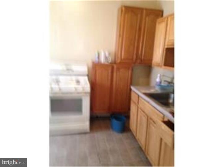 3248 Rorer Street Philadelphia, PA 19134 - Photo 4 of 5 Kitchen