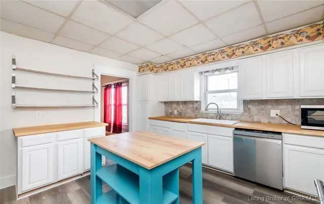 $199,900 | 305 Moore Street, Crothersville, IN 47229