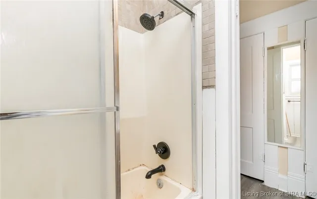 $204,900 | 305 Moore Street, Crothersville, IN 47229