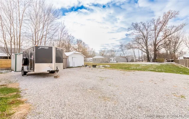 $199,900 | 305 Moore Street, Crothersville, IN 47229