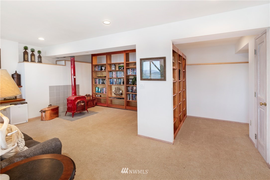 513 Mineral Point Road Friday Harbor, WA 98250 - Photo 22 of 30 Gallery Image 22