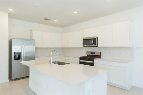 $565,000 | 3044 Frst Mdw Avenue, Valrico, FL 33594
